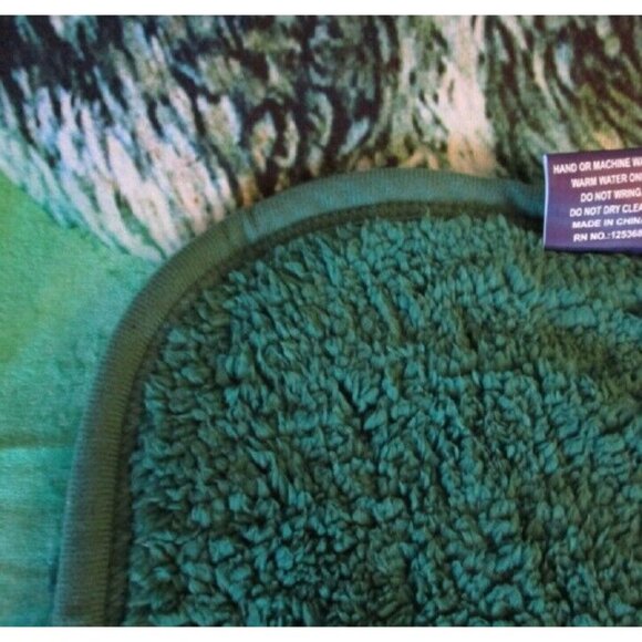 New Northern Lights Wolf Plush Fleece Throw Gift Blanket Sherpa Green Sky Moon - Picture 4 of 5